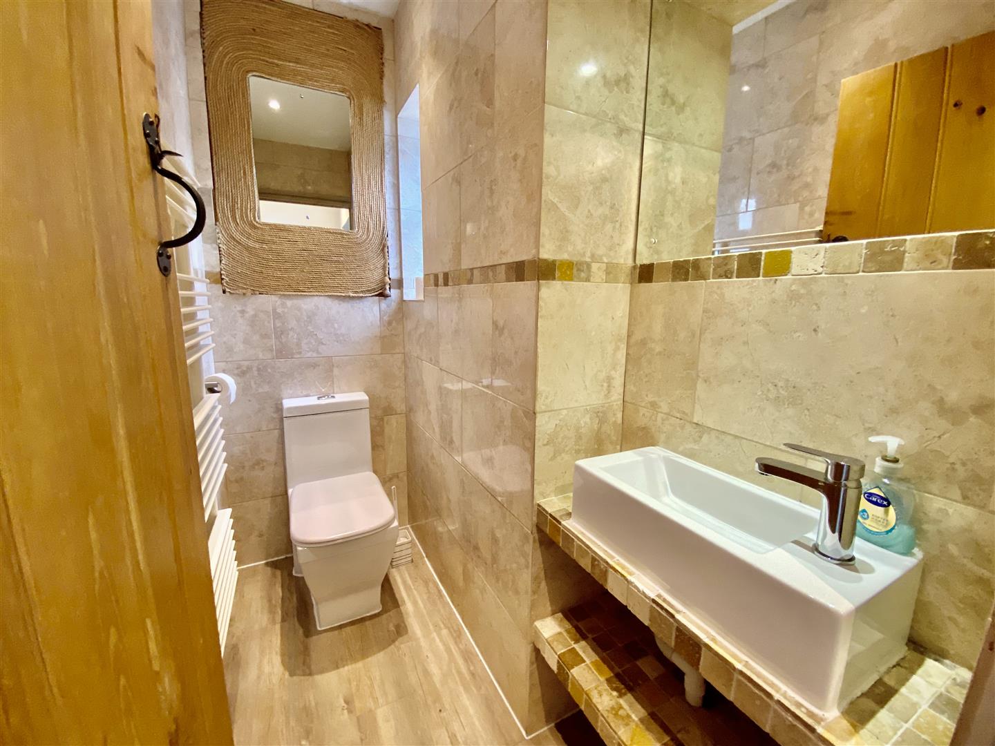 29-31 Castle Street, Criccieth